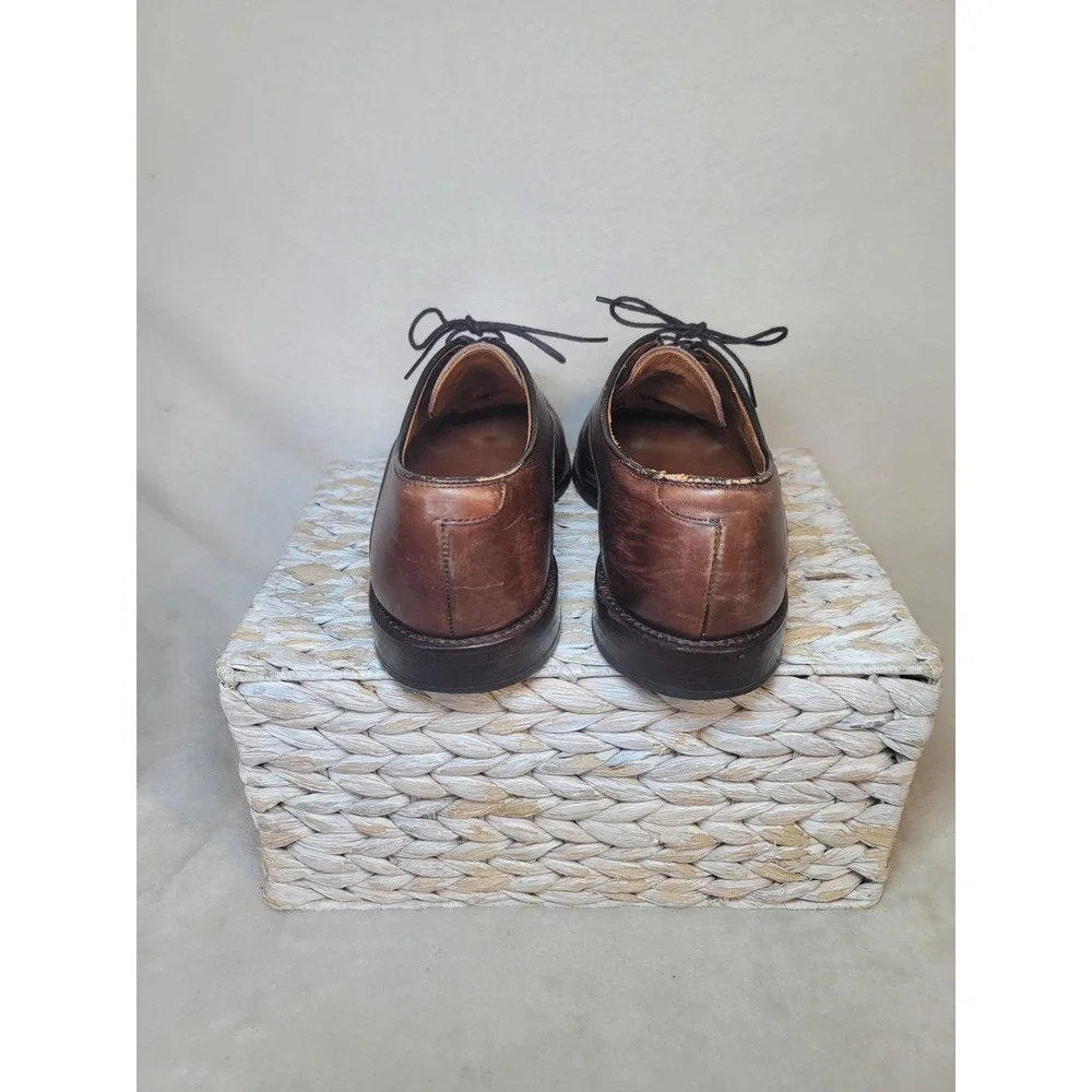 Allen Edmonds Weybridge Brown Leather Oxford Dress Shoes Medallion Toe Mens 8.5D